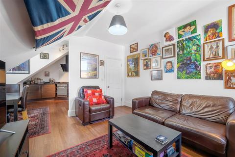 1 bedroom flat for sale, Croydon Road, Penge, Bromley, SE20