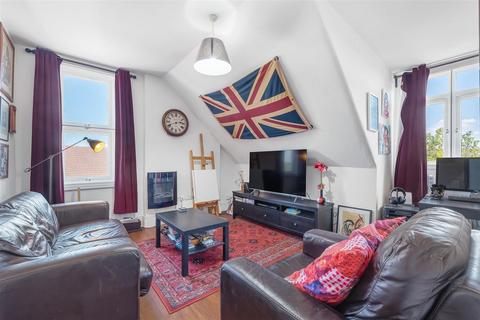 1 bedroom flat for sale, Croydon Road, Penge, Bromley, SE20