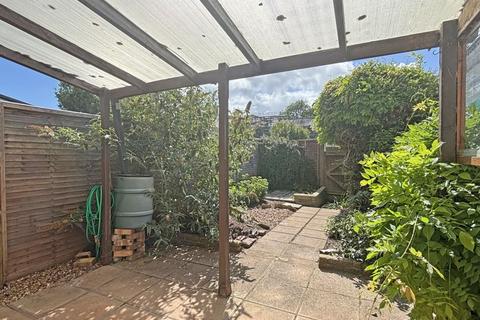7 Millstream Gardens, Tonedale, Wellington, TA21 0AA