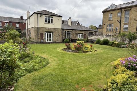 Property for sale, 20 High Barn Close, Rochdale OL11