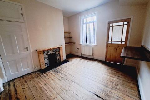 3 bedroom terraced house for sale, Burn Avenue, Forest Hall, Newcastle Upon Tyne