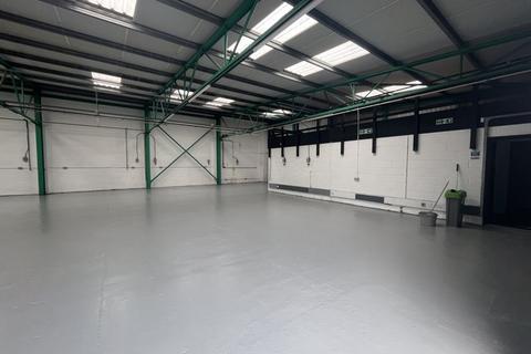 Property to rent, MODERN INDUSTRIAL BUILDING WITH GOOD QUALITY OFFICE ACCOMODATION