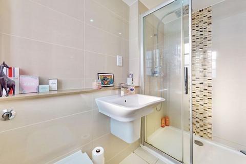 34 Culvert Lane, Uxbridge, UB8 2XB