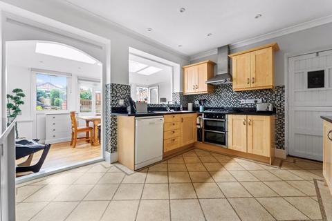 107 Clarkes Avenue, Worcester Park, KT4 8QB