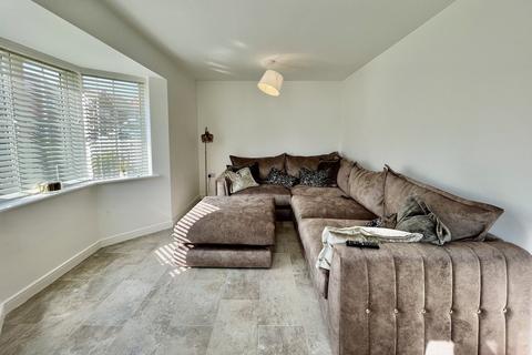 3 bedroom detached house to rent, Davenport Close, Melton Mowbray