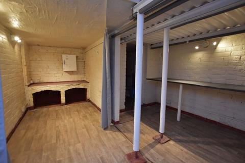 332 Radford Road, Nottingham, NG7 5GP