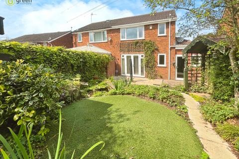 3 bedroom semi-detached house for sale, Abbotsford Avenue, Birmingham B43