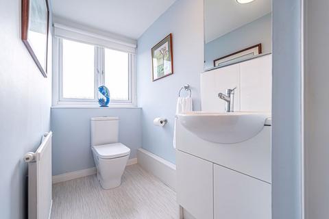 11 Boglily Road, Kirkcaldy, KY2 5NF