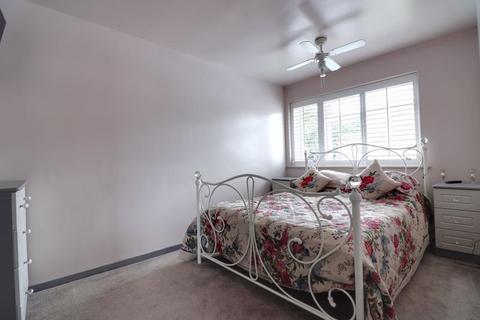 69 Saxon Road, Penkridge, Stafford, ST19 5EP