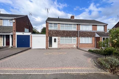 3 bedroom semi-detached house for sale, Lynbrook Close, Dudley DY2