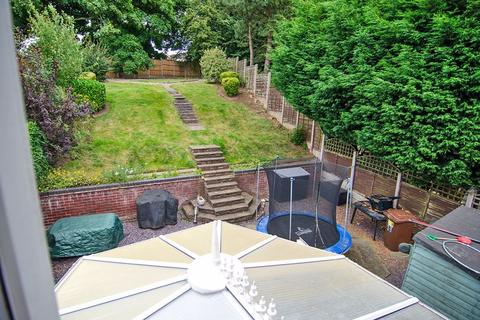 23 Berry Hill, Hednesford, Cannock, WS12 1UJ