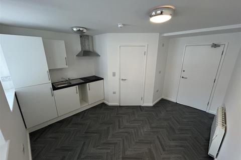 Studio to rent, Cotlands Road, Bournemouth