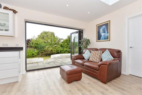 4 bedroom detached bungalow for sale, Kings Avenue, Broadstairs, Kent