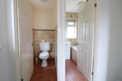 3 bedroom semi-detached house for sale, Luton LU4