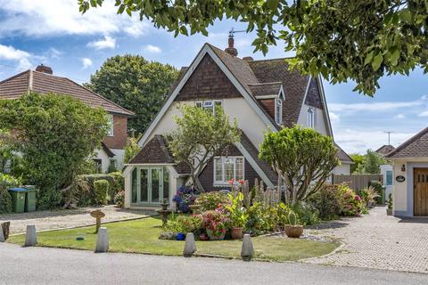 3 bedroom detached house for sale, Little Paddocks, Ferring, Worthing, BN12