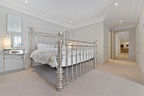 2 bedroom apartment for sale, Kingswood, Ascot