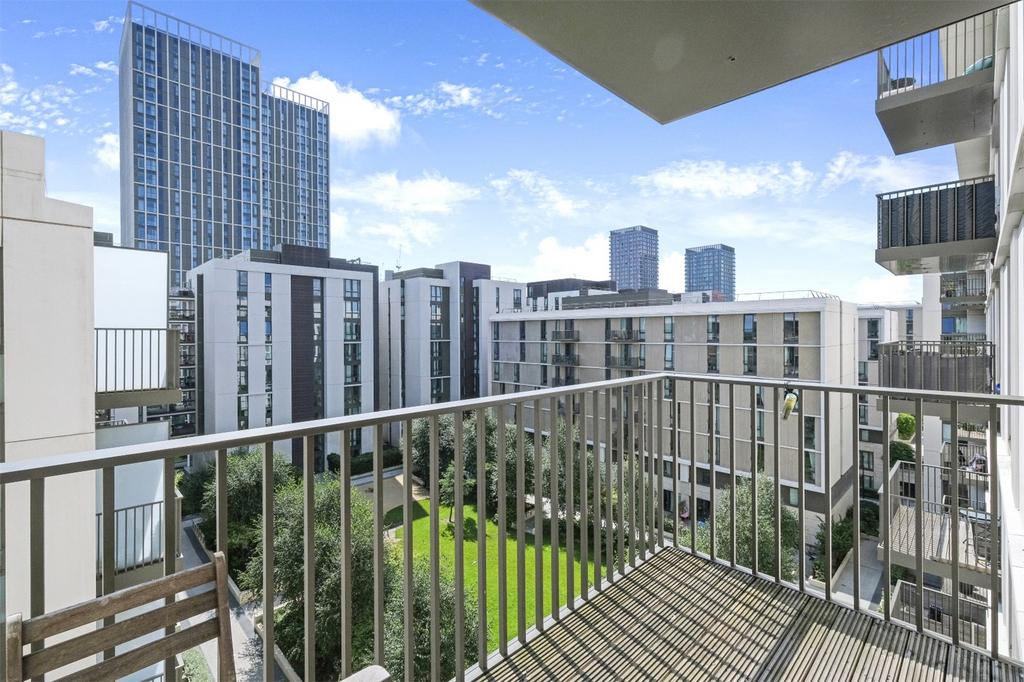 Verna House, E20