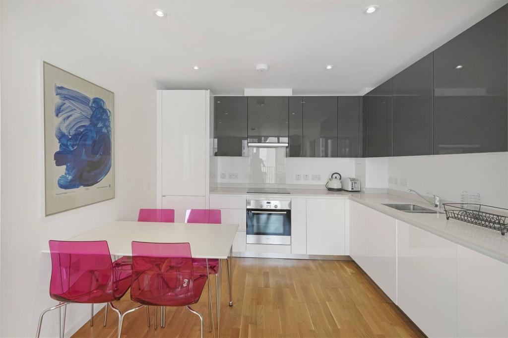 Verna House, E20