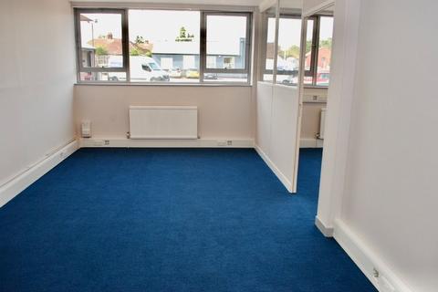 Property to rent, Bates Business Centre, Church Road