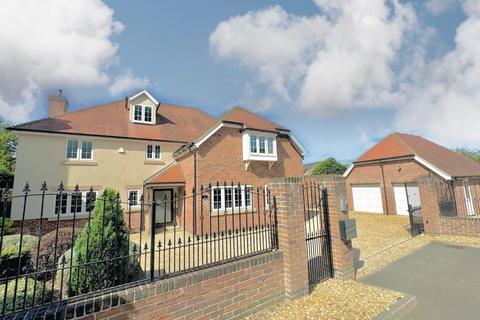 5 bedroom detached house for sale, Broome Manor, Swindon SN3