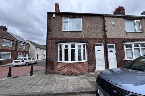 3 bedroom end of terrace house to rent, St. Cuthberts Road, Stockton-On-Tees