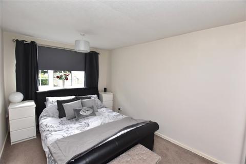 19 Aire View, Yeadon, Leeds, LS19 7TL