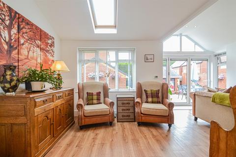 47 Astor Drive, Warrington, WA4 3DS