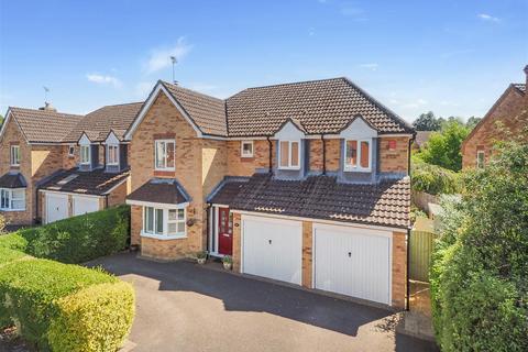 5 bedroom detached house for sale, Canada Way, Liphook