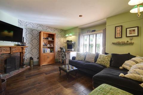 2 bedroom semi-detached house for sale, Hastings Road, Hawkhurst