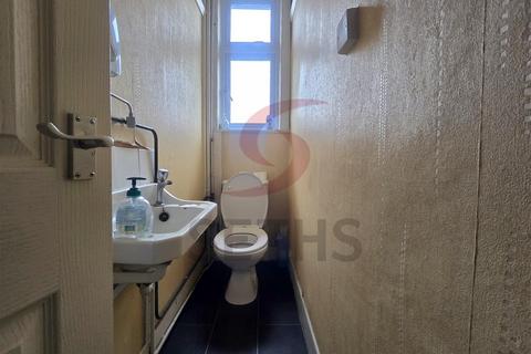 1 bedroom in a house share to rent, Aylestone Road, Leicester LE2