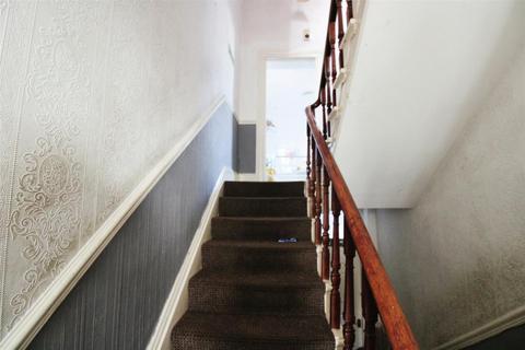 101 Beach Road, South Shields, NE33 2LZ