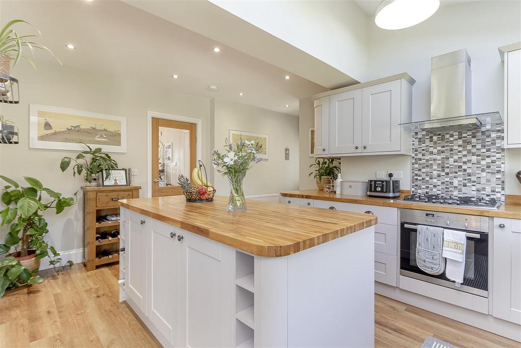 Dining Kitchen - B.jpg