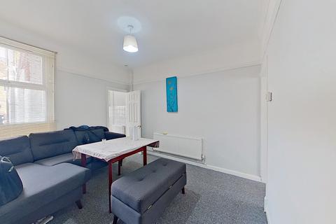 2 bedroom terraced house for sale, Bosworth Street, Leicester LE3