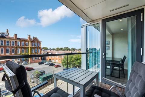 1 bedroom apartment for sale, Spectrum Way, London, SW18