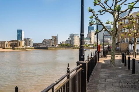 31 William Square, London, SE16 5XJ