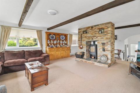 15 Chapel Close, Petrockstow, Okehampton, EX20 3HR