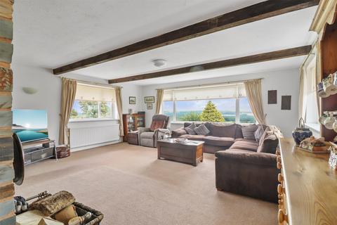 15 Chapel Close, Petrockstow, Okehampton, EX20 3HR