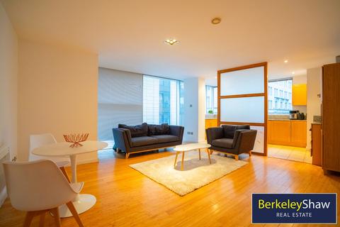 2 bedroom apartment to rent, Beetham Plaza, 25 The Strand, Liverpool