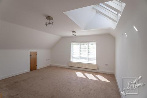 2 bedroom apartment for sale, Sunningdale Court, Wrotham Road