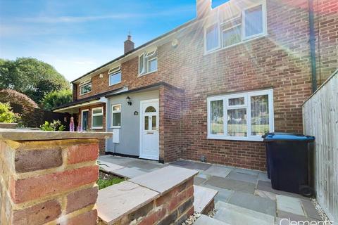 3 bedroom terraced house for sale, Chambersbury Lane, Hemel Hempstead HP3