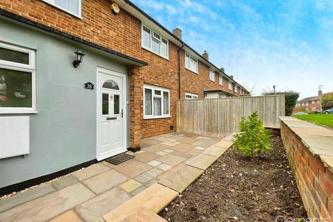 3 bedroom terraced house for sale, Chambersbury Lane, Hemel Hempstead HP3