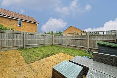 74 Aqua Drive, Hampton Water, Peterborough, PE7 8QN