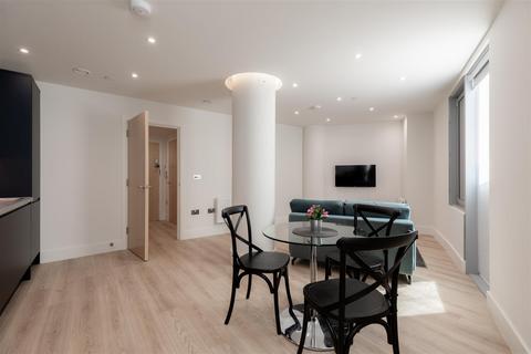 1 bedroom apartment to rent, Halo Tower, London E15