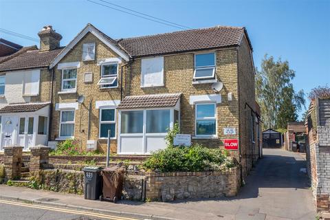 Property for sale, New Road, Ditton