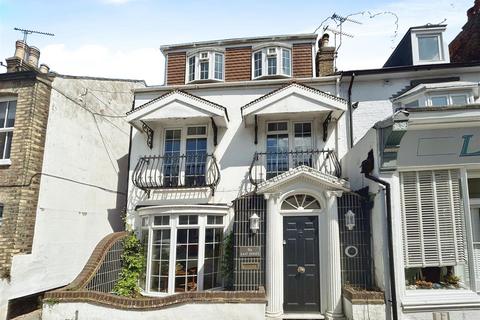 3 bedroom end of terrace house for sale, East Street, Herne Bay