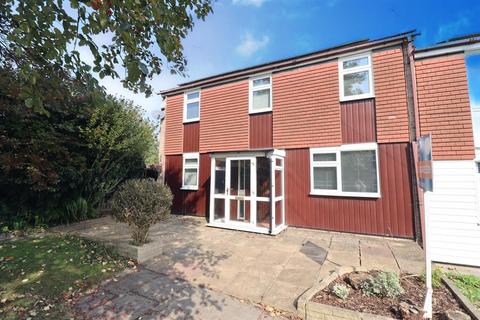 3 bedroom end of terrace house to rent, Jowett Close, Leicester LE3