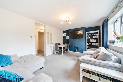 2 bedroom apartment for sale, Mill Green, Mitcham CR4