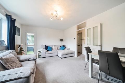 2 bedroom apartment for sale, Mill Green, Mitcham CR4