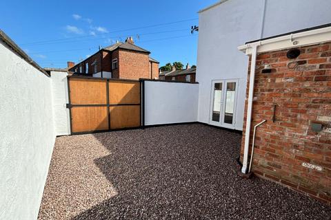 3 bedroom end of terrace house for sale, Westminster Road, Chester CH2