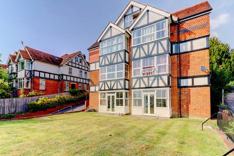 1 bedroom apartment for sale, Priory Road, High Wycombe HP13